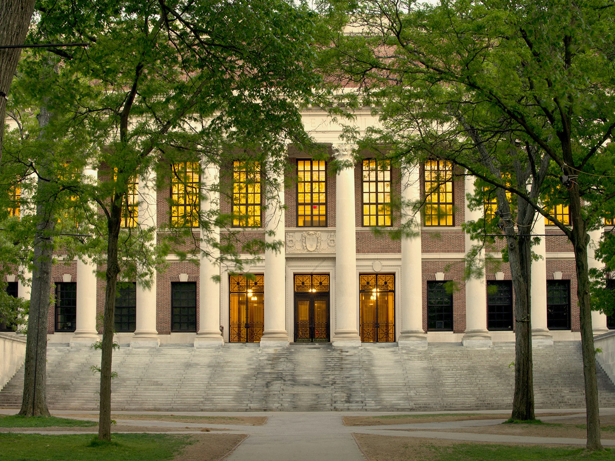 Harvard University Offers Free Online Courses on COVID-19 2023